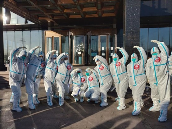 戰(zhàn)疫一線|6萬人次，市二院核酸采樣醫(yī)療隊支援綏中的第24天！(圖11)