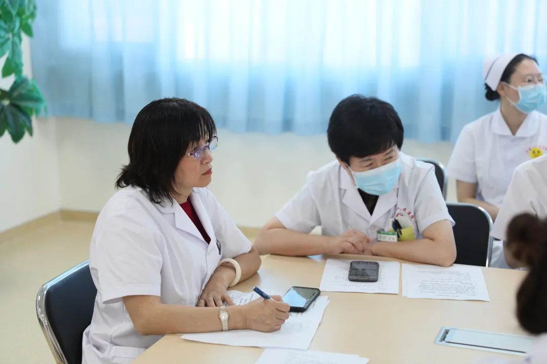 全省首家！中國(guó)醫(yī)科大學(xué)附屬第一醫(yī)院專家來(lái)“查房”，家門(mén)口享國(guó)內(nèi)優(yōu)質(zhì)醫(yī)療資源！(圖3)