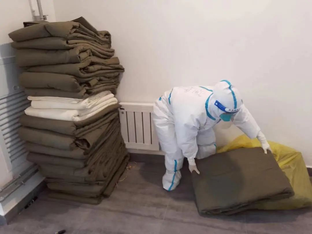 葫蘆島市第二人民醫(yī)院千里馳援拉薩 克服高反迎難而上(圖7) 葫蘆島市第二人民醫(yī)院千里馳援拉薩 克服高反迎難而上(圖7)