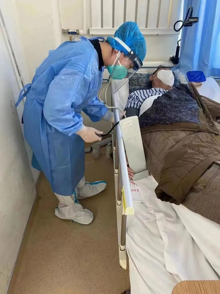 人民醫(yī)院為人民，市二院舉全院之力保障醫(yī)療救治，牢守生命防線！(圖4)