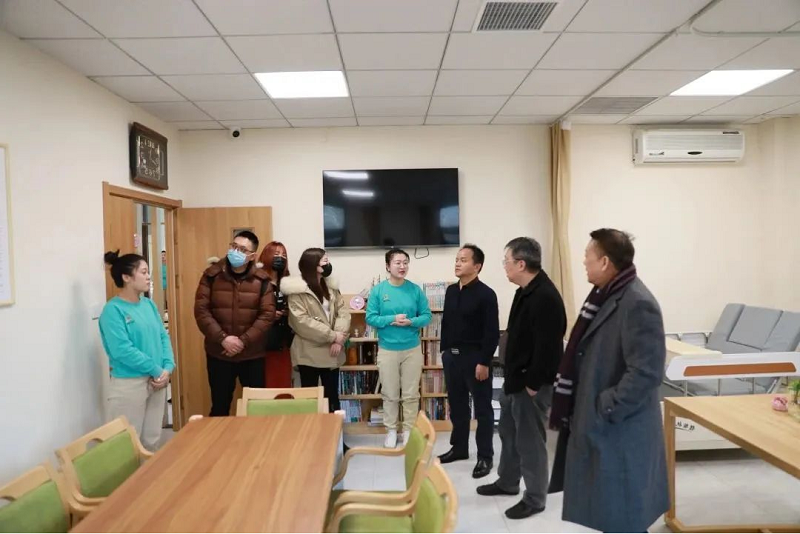 國家重點研發(fā)計劃-醫(yī)養(yǎng)結(jié)合項目專家組蒞臨龍港國際醫(yī)療健康產(chǎn)業(yè)園調(diào)研指導(dǎo)工作(圖5) 國家重點研發(fā)計劃-醫(yī)養(yǎng)結(jié)合項目專家組蒞臨龍港國際醫(yī)療健康產(chǎn)業(yè)園調(diào)研指導(dǎo)工作(圖5)